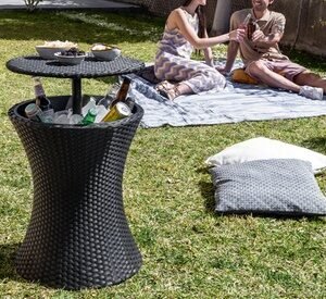 Tavolo Da Giardino 3 In 1 Con Frigo Integrato Innovagoods