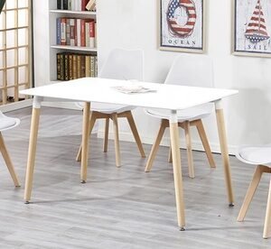 Set Di 4 Sedie Da Cucina: Nero