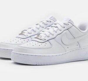 Sneakers Nike Air Force 1 07: Taglia 38.5