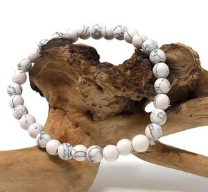 1 Bracciali Con Howlite